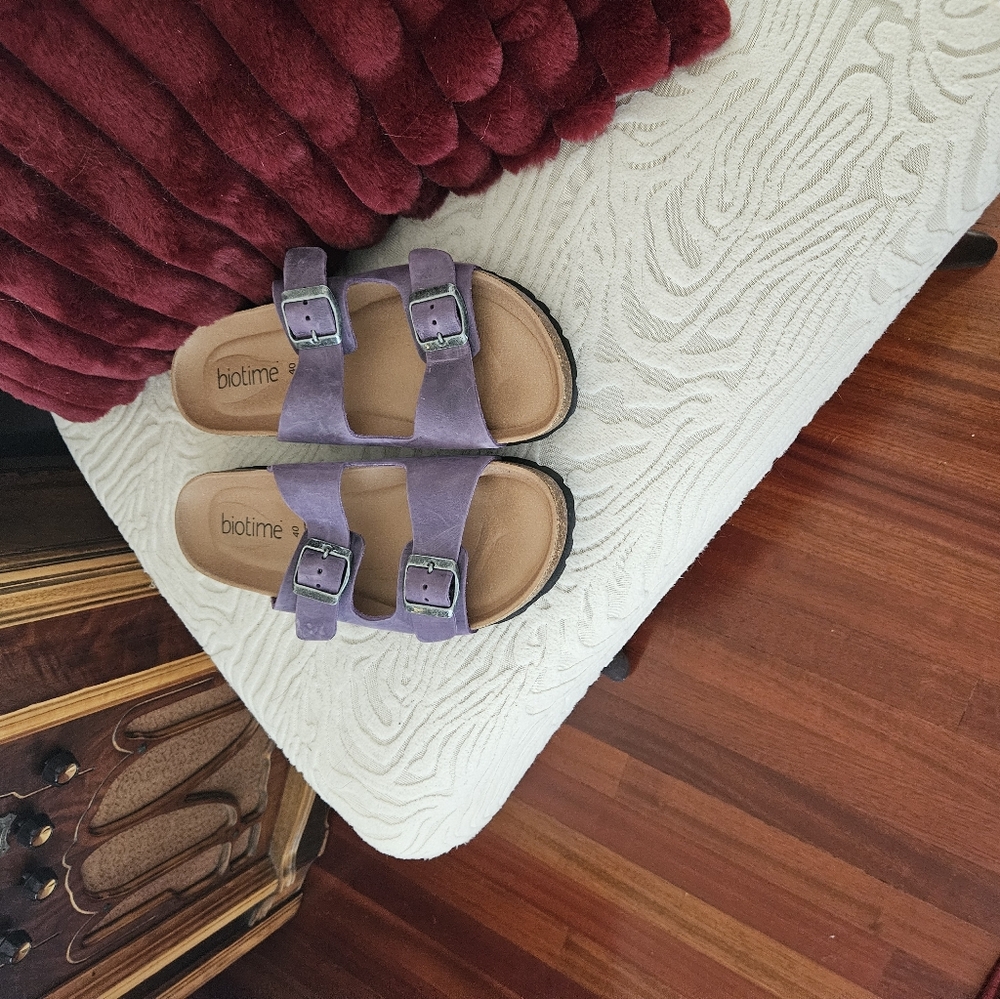 BIOTIME Purple Sandals